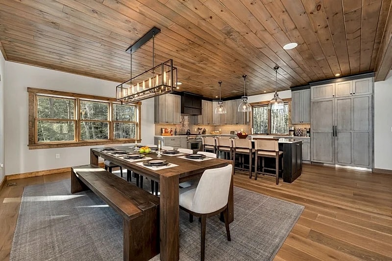 Ultimate luxury experience on Winnipesaukee in Moultonborough, New Hampshire, United States — photo 5