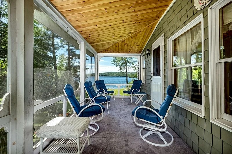 Winnipesaukee Home PLUS Apartment For 10 Beach Dock Sunsets in Moultonborough, New Hampshire, United States — photo 3