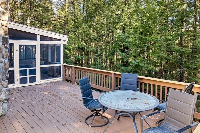Suissevale on Winnipesaukee Home For 11 in Moultonborough, New Hampshire, United States — photo 3