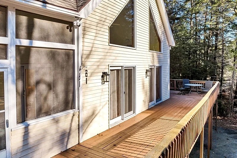 Suissevale on Winnipesaukee Home For 11 in Moultonborough, New Hampshire, United States — photo 2