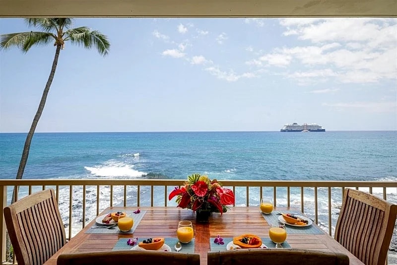 Kona Reef A27 - Right on top of the Pacific Ocean in North Kona, Hawaii, United States — photo 2