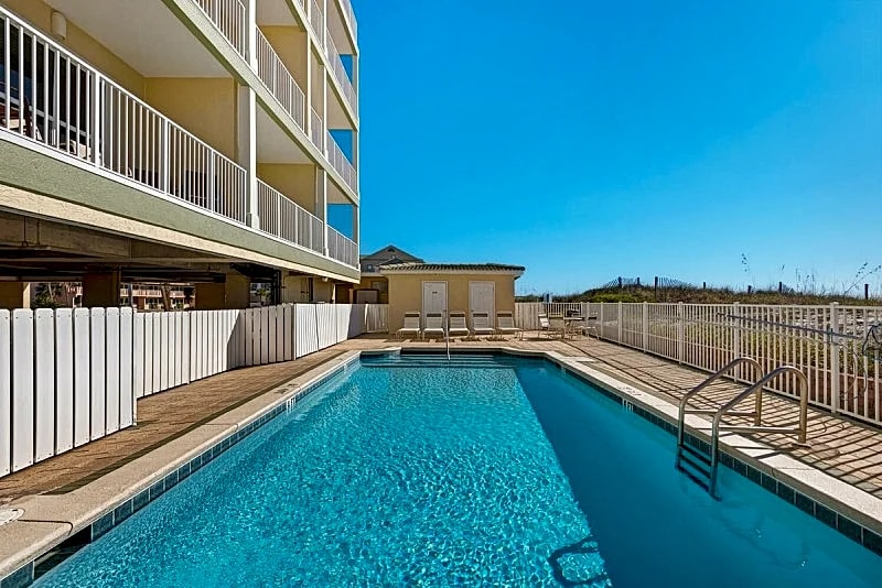 Blue Dolphin #202 - 2 BR/2BA Aug 16/Sep 14 185.00 per night in Fort Walton Beach, Florida, United States — photo 3