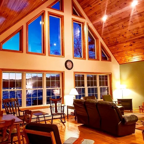 Winnipesaukee Lake Home for 12 with Large Sand Beach in Moultonborough, New Hampshire, United States — photo 4