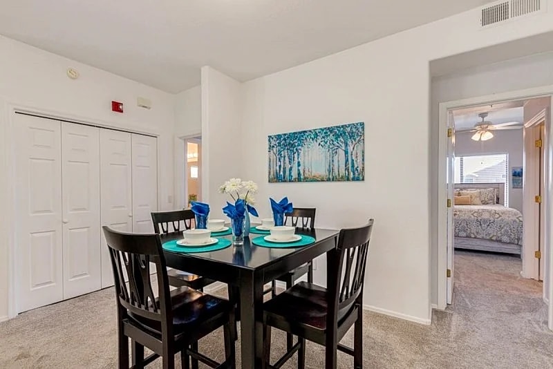 Luxury Condo! 2 Master Suites! Close to Everything in Chandler, Arizona, United States — photo 4