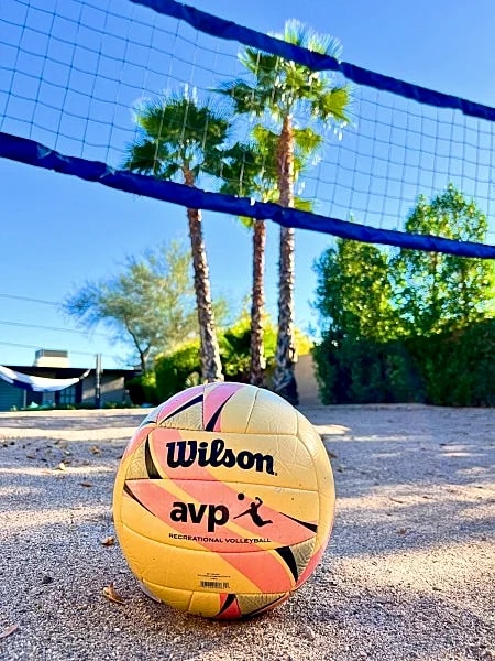 Beach House Feel in the Desert Family Mini Resort in Phoenix, Arizona, United States — photo 3