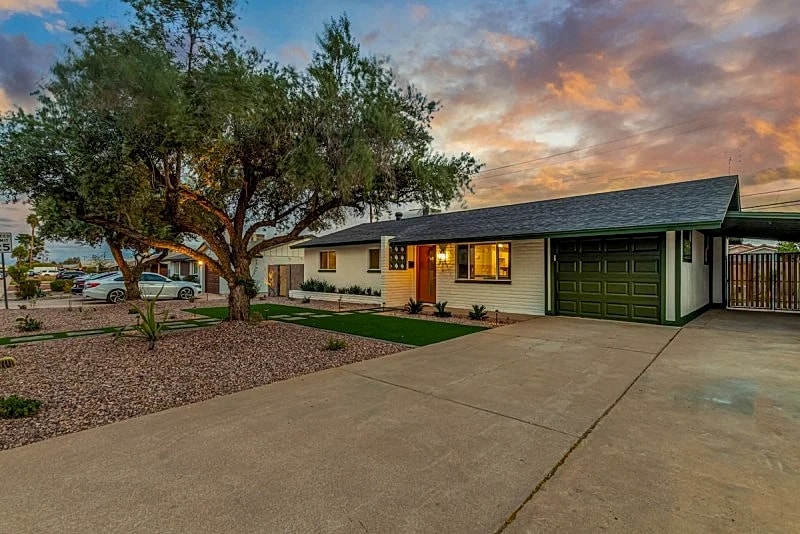 Heated Pool and Spa. Game Room Sleeps 8! in Tempe, Arizona, United States — photo 4