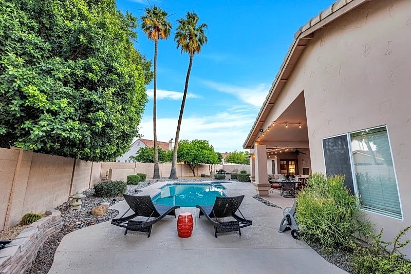 Exceptional Islands Heated Pool/Spa Home! Sleeps 12. 30 Night Min.