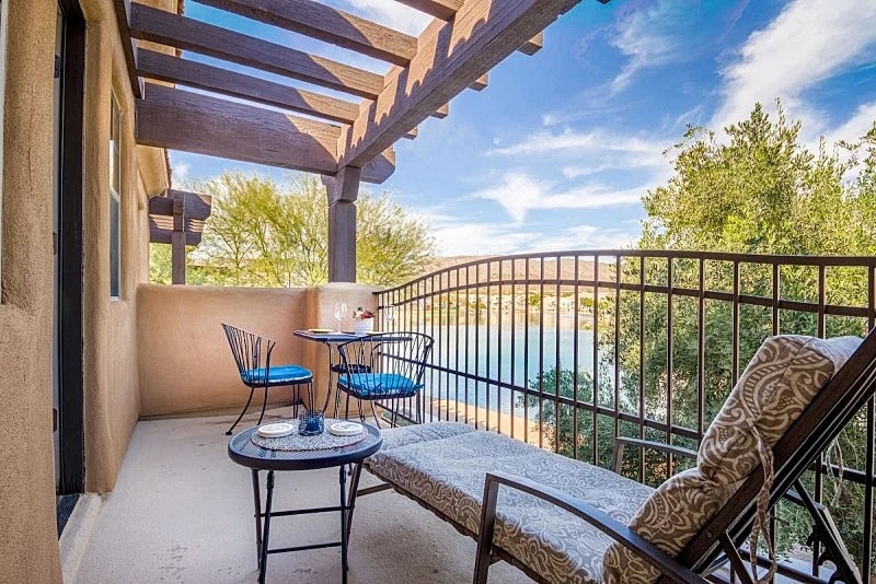 LAKE FRONT Condo at Toscana Lakeside Community!