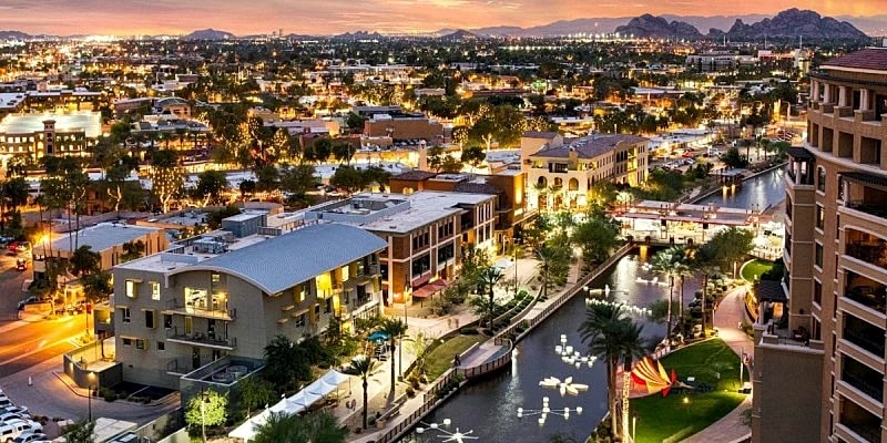 Ground Floor Poolside Condo! Mayo Clinic Shea Super Close! in Scottsdale, Arizona, United States — photo 4