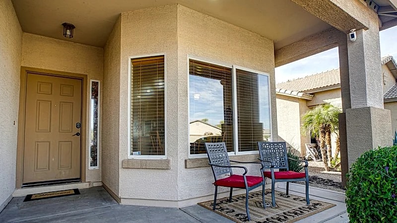 Desert Golf Course Home! Heated Pool/Spa. Amazing Sunsets! in Avondale, Arizona, United States — photo 4