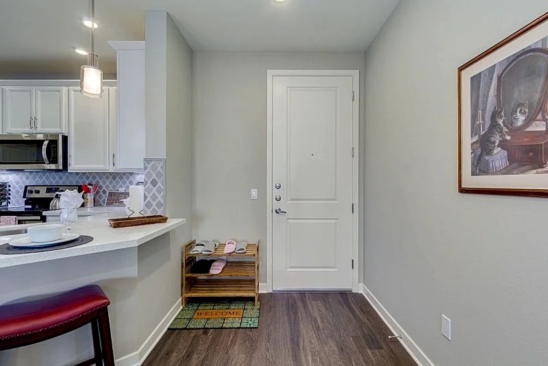 Wonderful 2 bedroom BRAND NEW Condo at The Cays Ocotillo! 30 Night Min! in Chandler, Arizona, United States — photo 4