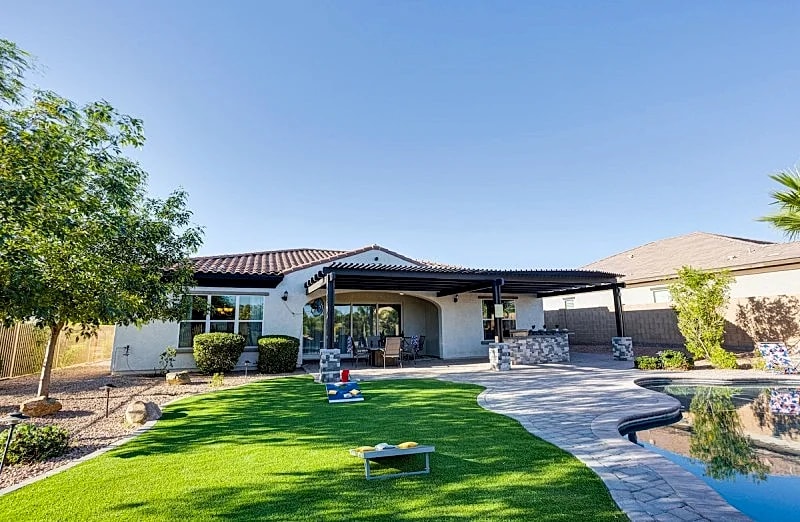 Heated Pool. Luxurious Home. Legacy Sports Complex. in Queen Creek, Arizona, United States — photo 5