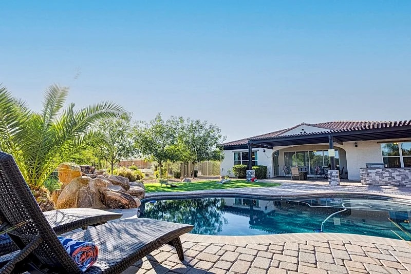Heated Pool. Luxurious Home. Legacy Sports Complex. in Queen Creek, Arizona, United States — photo 4