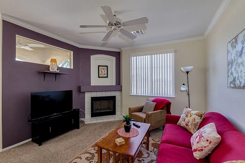 WALK TO OLD TOWN! Gated Townhouse with GARAGE!! in Scottsdale, Arizona, United States — photo 5