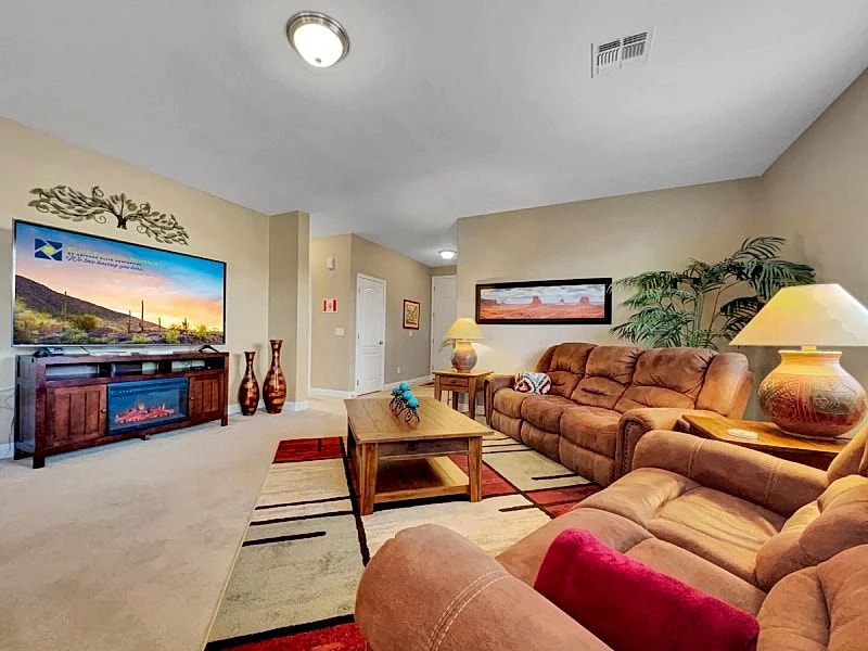 Perfect Retreat! 30 Nights Min! Raised Hot Tub With Views! in San Tan Valley, Arizona, United States — photo 2