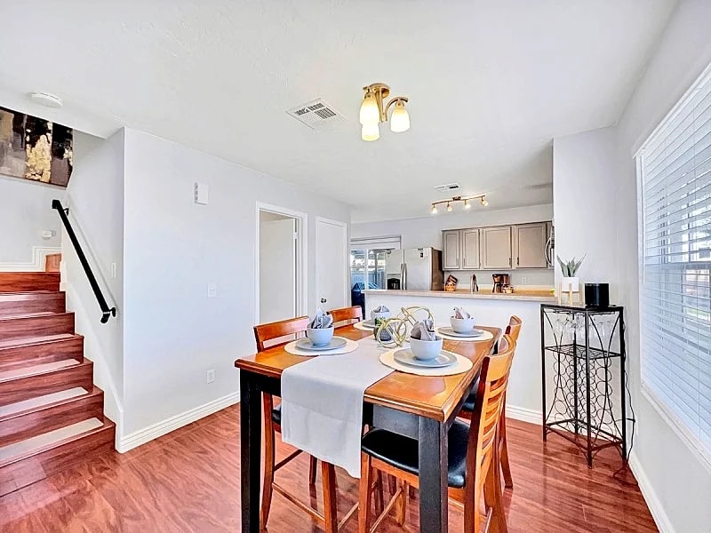 Excellent Chandler Townhouse! Close to Downtown Chandler with Community Pool! in Chandler, Arizona, United States — photo 5