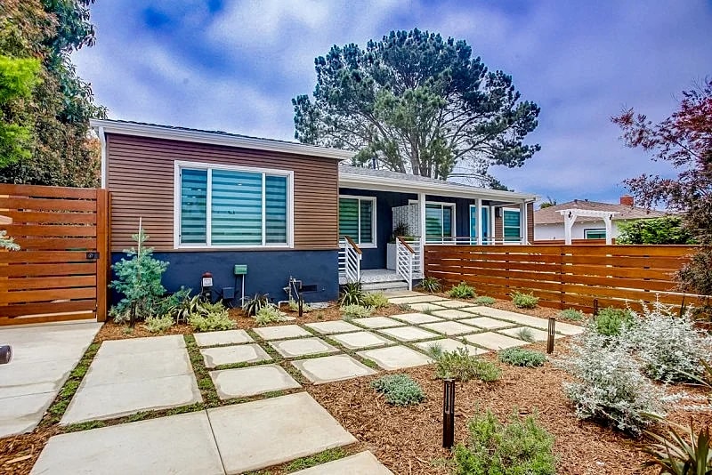 Windansea Beach House - beautifully updated 2 bedroom cottage by the beach in San Diego, California, United States — photo 3