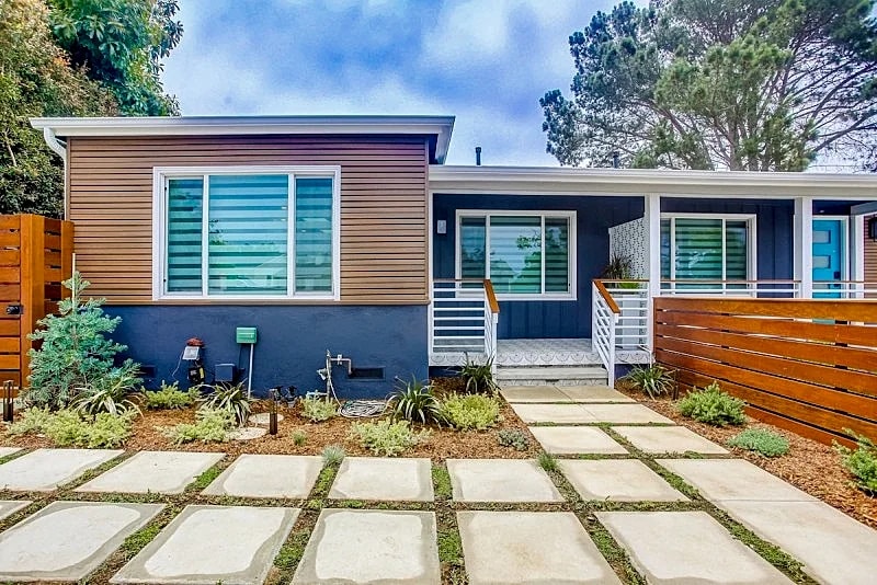 Windansea Beach House - beautifully updated 2 bedroom cottage by the beach in San Diego, California, United States — photo 4