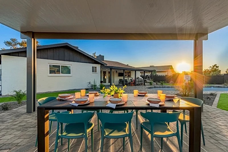 Heated Pool-Enormous Backyard! Sleeps 10! Tempe Perfect! in Tempe, Arizona, United States — photo 2