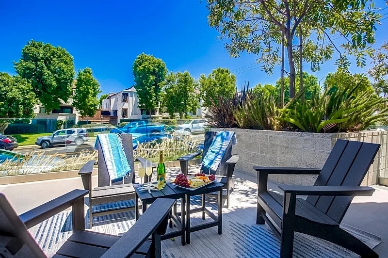 Ocean Beach Premier Loft 107- 1 Bedroom -1 Bathroom executive rental in San Diego, California, United States — photo 2