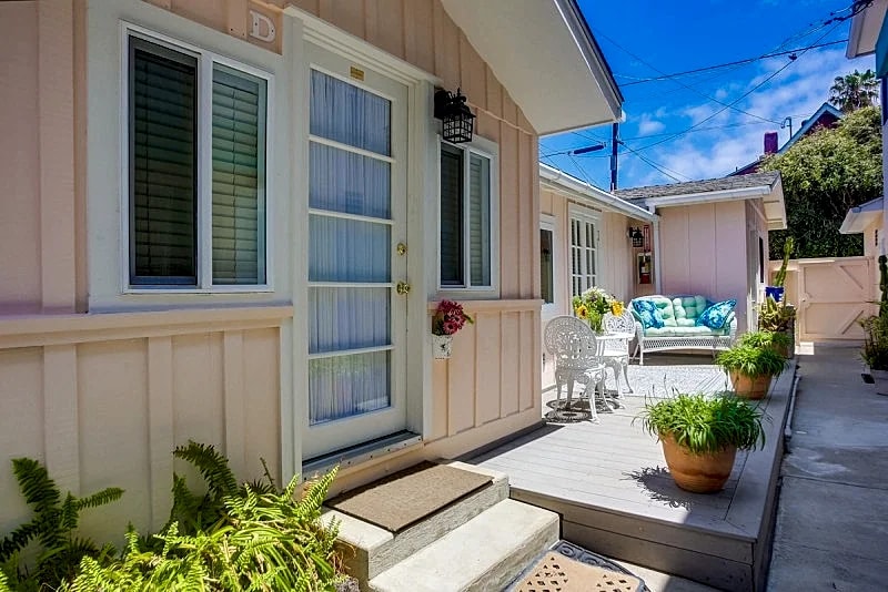 Diamond in the Village - a/c, parking and walk to shops and restaurants in San Diego, California, United States — photo 3