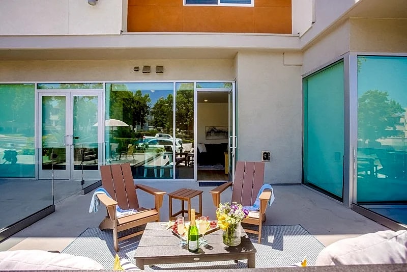 Ocean Beach Premier Loft 106- 1 Bedroom -1 Bathroom executive rental in San Diego, California, United States — photo 2