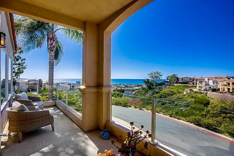 Emerald Cove - 2 Bedroom La Jolla Home with Amazing Ocean Views