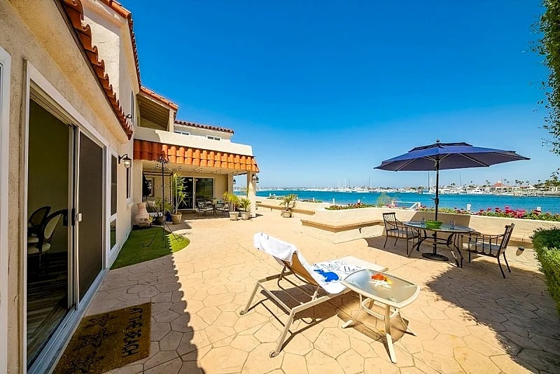 On The Beach Casita Book - beautiful Spanish 1 bedroom, with bay front access in San Diego, California, United States — photo 2