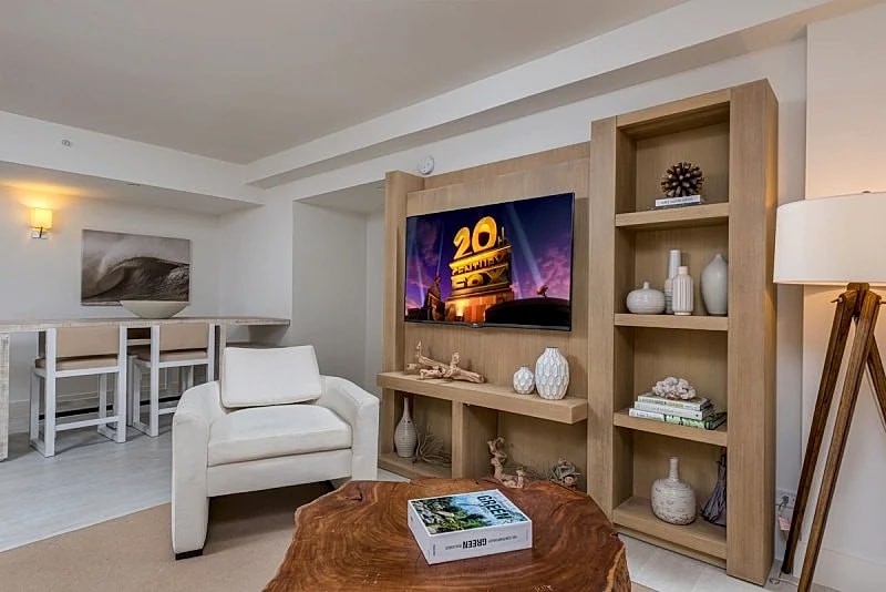 Luxurious Private Condo at 1 Hotel & Homes -1445 in Miami Beach, Florida, United States — photo 5