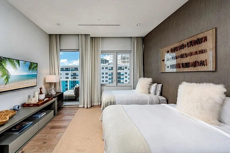 1 HOTEL & HOMES PH1606 in Miami Beach, Florida, United States — photo 4