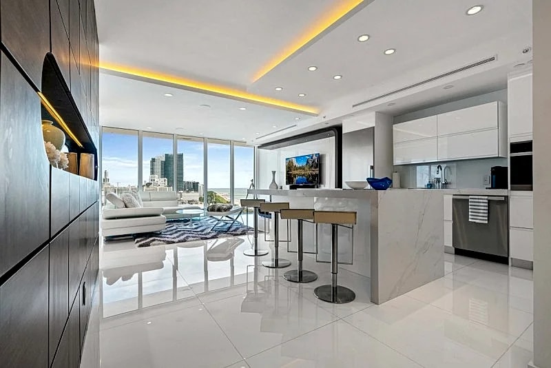 Oceanview Penthouse Condo at Decoplage -PH6 in Miami Beach, Florida, United States — photo 2