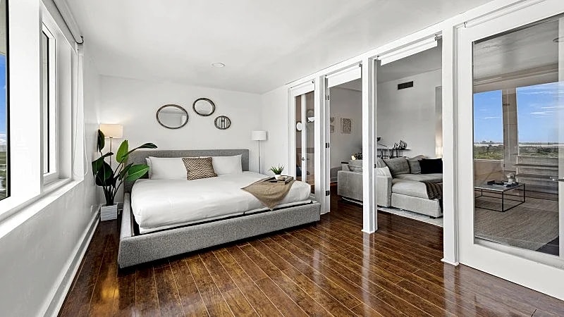 RONEY PALACE 1632 in Miami Beach, Florida, United States — photo 2