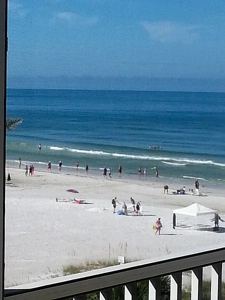 Spectacular Beach View! Right on Beach! Amazing views!! in Siesta Key, Florida, United States — photo 2
