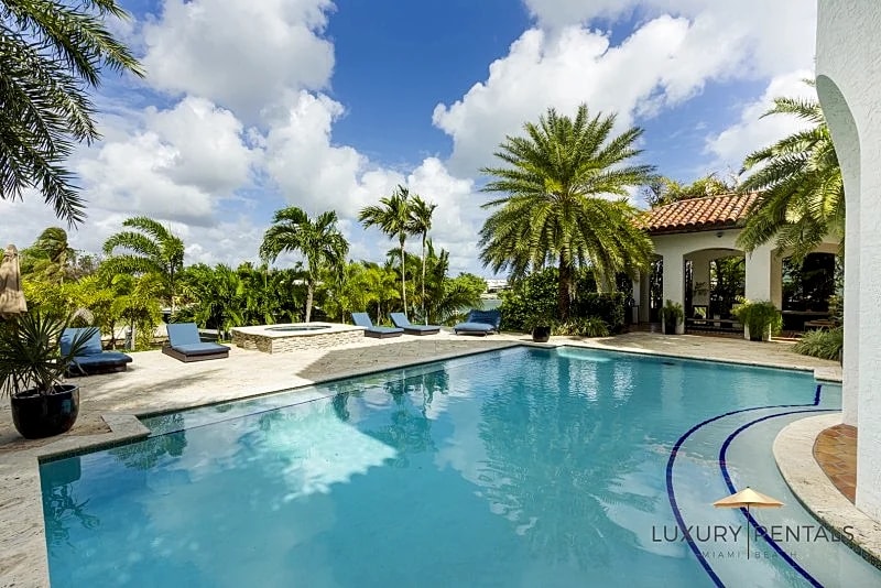 VILLA MONTERRA in Miami Beach, Florida, United States — photo 3