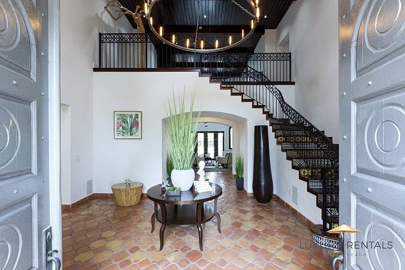 VILLA MONTERRA in Miami Beach, Florida, United States — photo 4