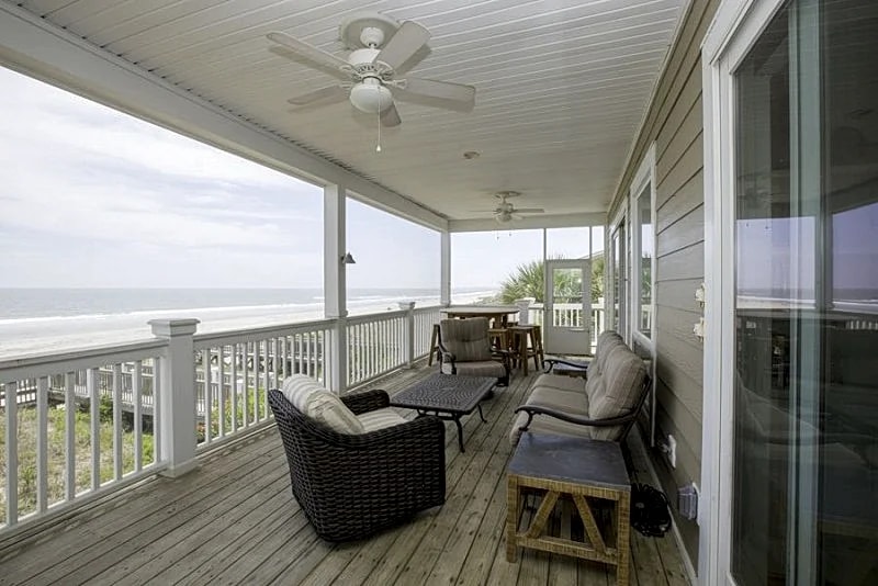 Gypsy Tide - Event Friendly Ocean Front Paradise - 6 Bedroom Sleeps 15 with Elevator in Folly Beach, South Carolina, United States — photo 1