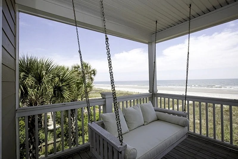 Gypsy Tide - Event Friendly Ocean Front Paradise - 6 Bedroom Sleeps 15 with Elevator in Folly Beach, South Carolina, United States — photo 5