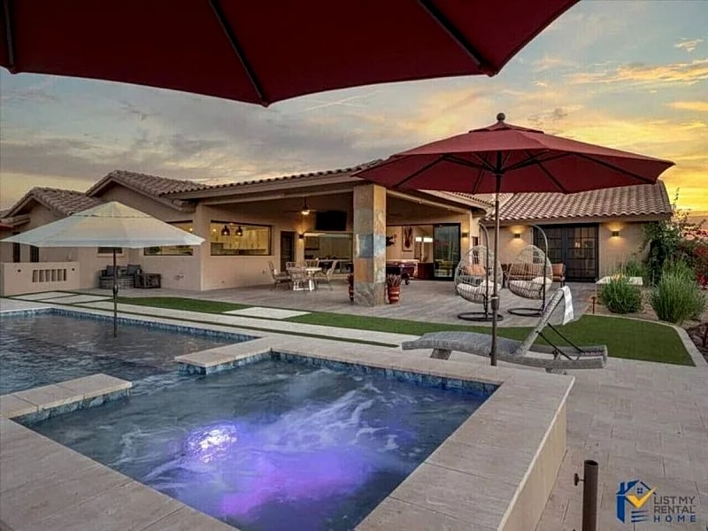 Desert Serenity Mountain Estate+ Shuffleboard Court + Mountain Views + Horse shoes + Htd Pool+ Pool Table in Carefree, Arizona, United States — photo 2