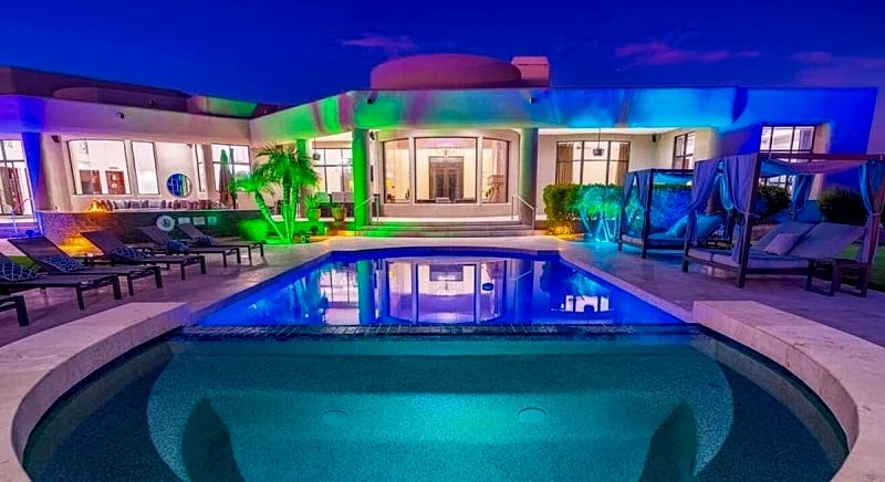 4.5 Million Mouth Watering Millionaire Mansion+Gym+SportCourt+Putting Grn+Casita in Scottsdale, Arizona, United States — photo 2