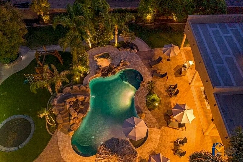 Paradise Waterslide Grotto SportsCourt Playground in Mesa, Arizona, United States — photo 5