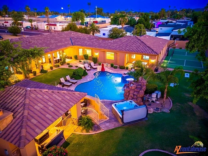 MIllion $ Desert Dream + Heated Spa & Pool with Waterslide+SportsCourt+Pickelball+Putting Green in Scottsdale, Arizona, United States — photo 5
