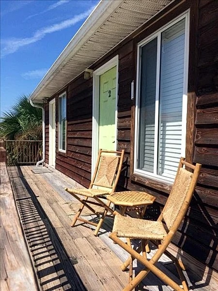 Follynesia a Tiki Style Condo In the Heart of Folly - Walk Everywhere!!! in Folly Beach, South Carolina, United States — photo 2