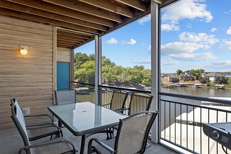 Falls West 37-3B, 3 Bedroom, 3 Bath Condo with awesome view! in Lake Ozark, Missouri, United States — photo 3