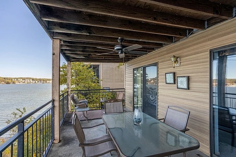 Falls 152-1B, two bedroom condo with panoramic main channel view! in Lake Ozark, Missouri, United States — photo 3