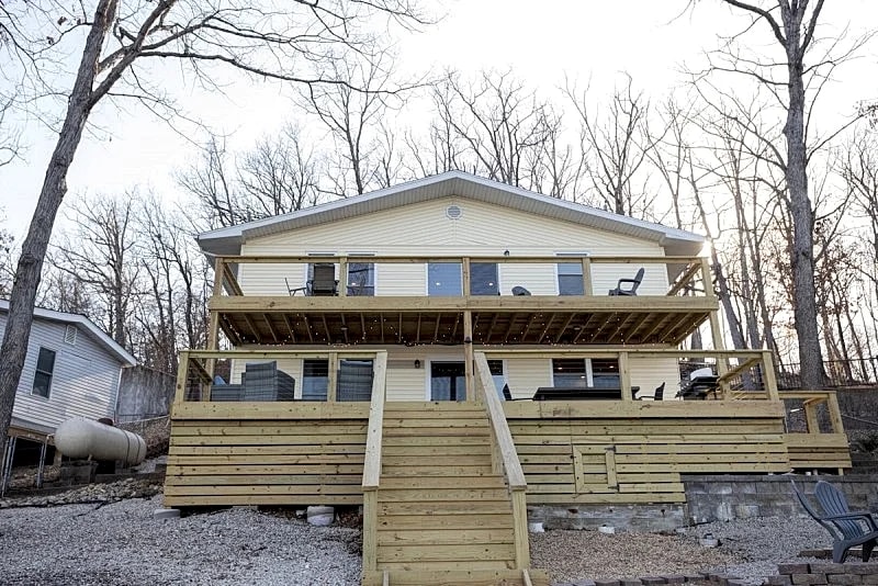 Viewside Getaway - Newly Updated Waterfront Home!