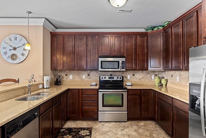 Lands End 637 - Luxury Condo in Osage Beach! in Osage Beach, Missouri, United States — photo 3
