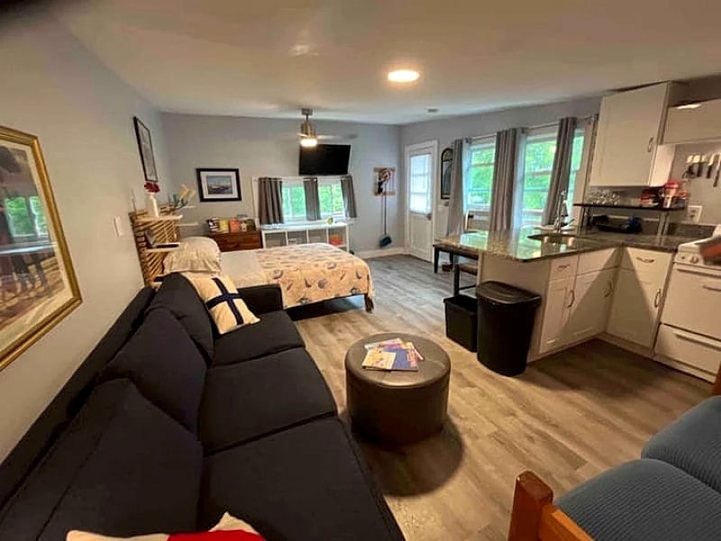 Ooh La La! Frenchie's Studio Apartment at the Conwell Dune Shack