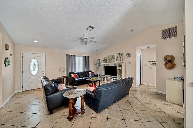 Relax at Private Sandy Beach Aqua Pool House with FREE Bikes & Kayaks for Two! in Venice, Florida, United States — photo 5