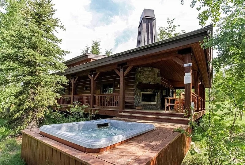 Discovery Chalet - Tamarack Ski Resort - Luxury - 3Br - 3Ba - Sleeps 8 - Hot tub