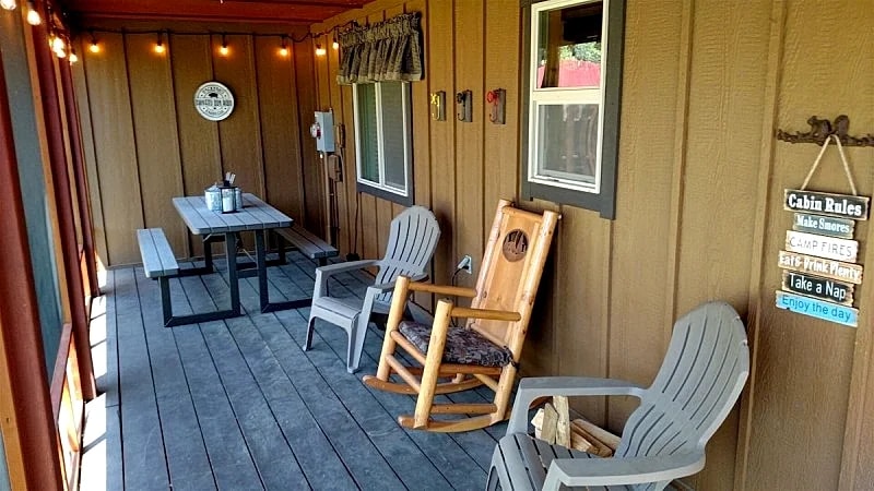 Reedy Set Go! - Pet Friendly, Short Walk to Golf Course, Fenced Yard in McCall, Idaho, United States — photo 4